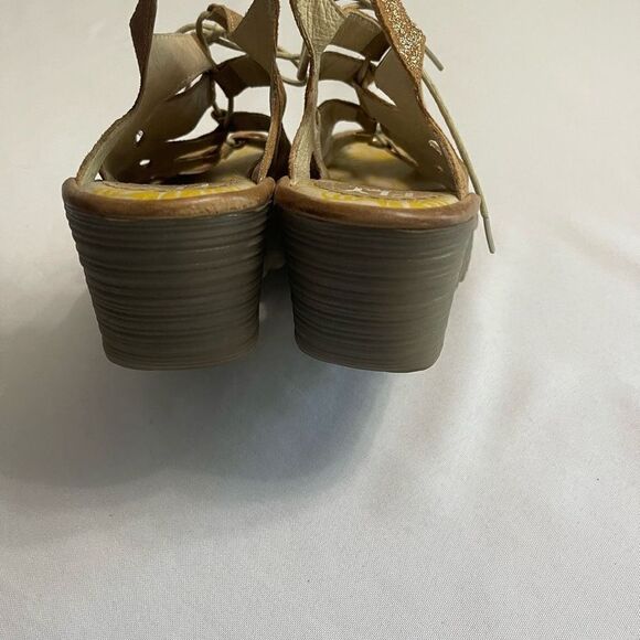 Fly London Womens Yexa916 Wedge Sandal Metallic Luna/Camel Size 40 - Picture 4 of 9